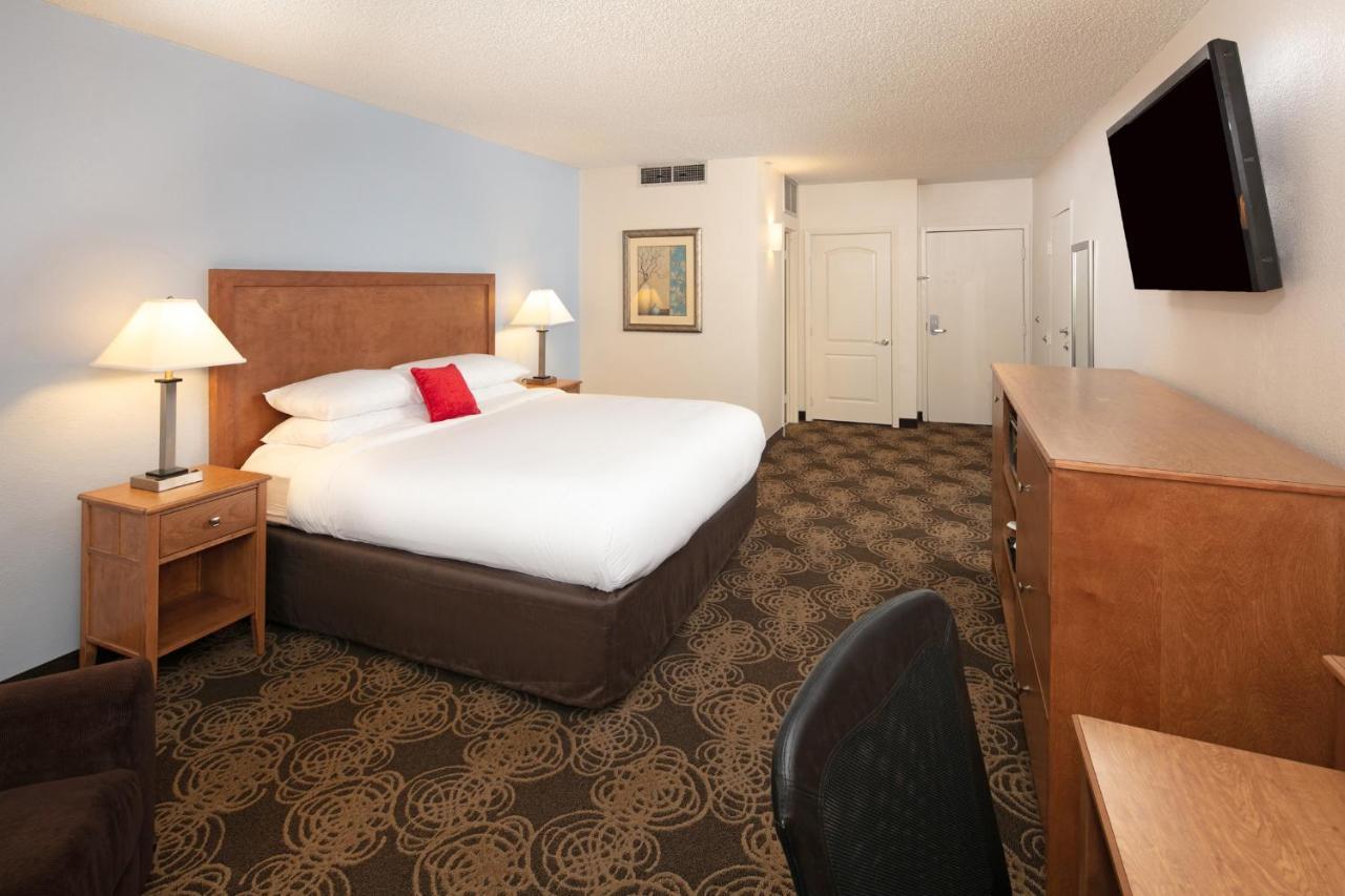 Red Lion Hotel Houston Intercontinental Airport Экстерьер фото